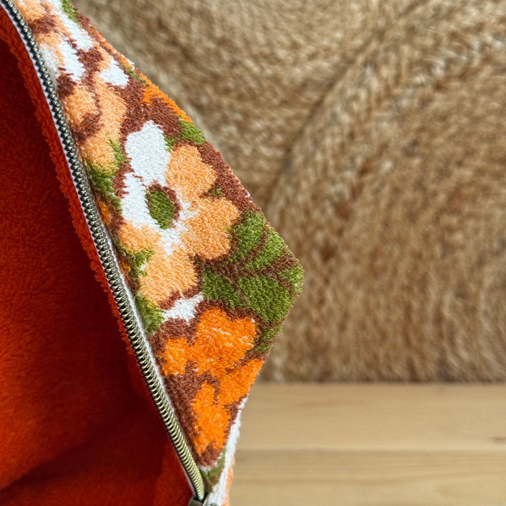 Trousse de toilette vintage fleurie / orange