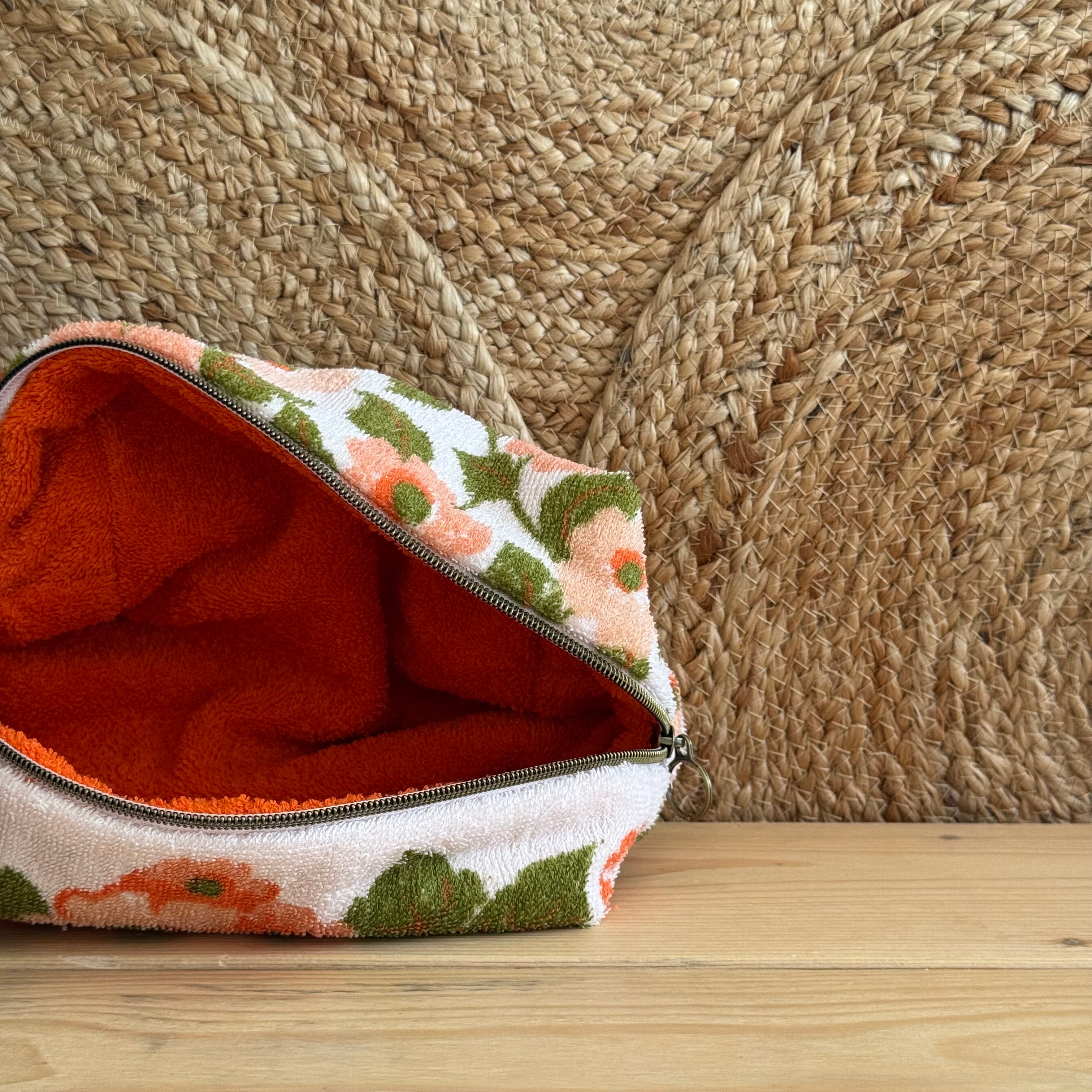 Trousse de toilette vintage fleurie / orange