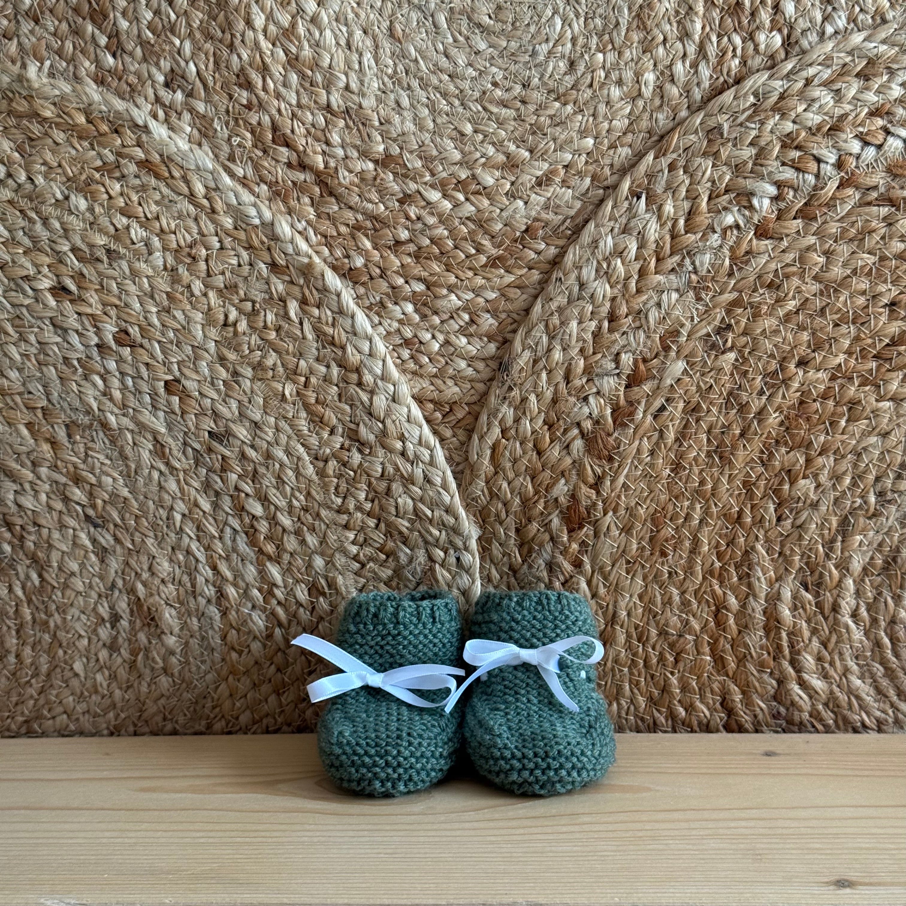 Chaussons sauge à lacets santiné blanc