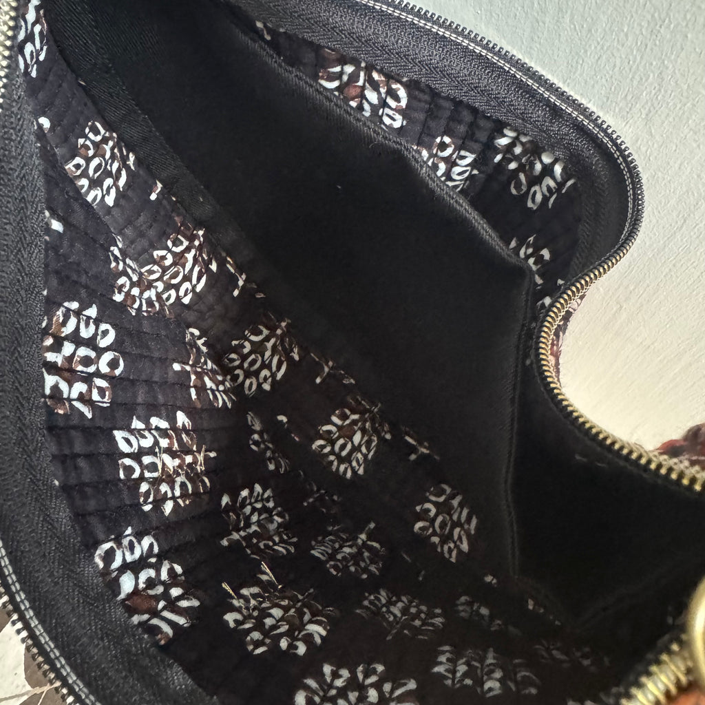 Sac demi-lune matelassé noir