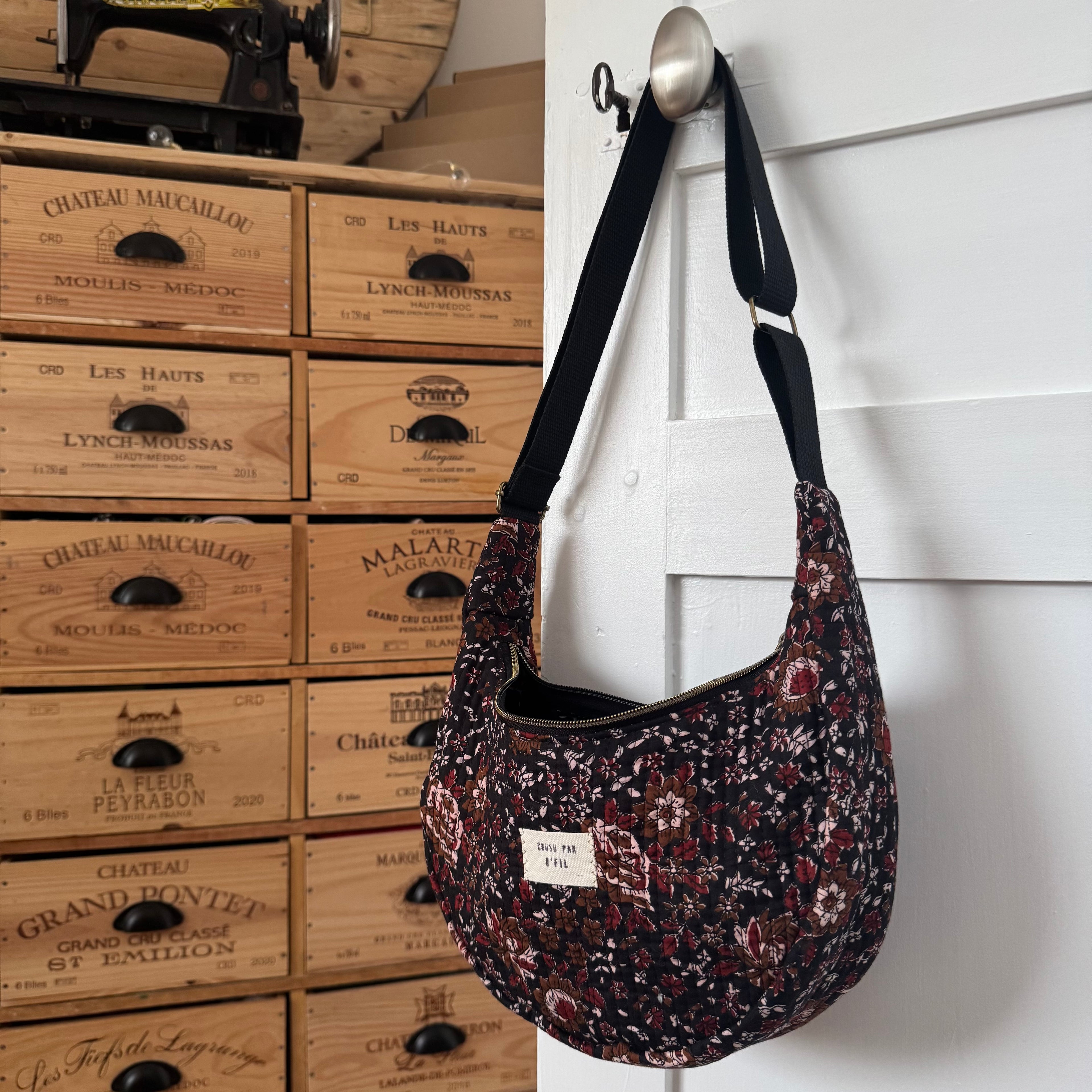 Sac demi-lune matelassé noir