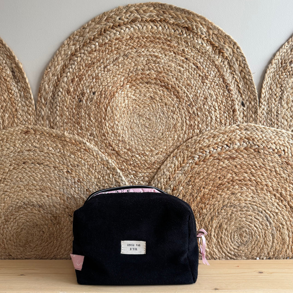 Trousse de toilette noir octobre rose