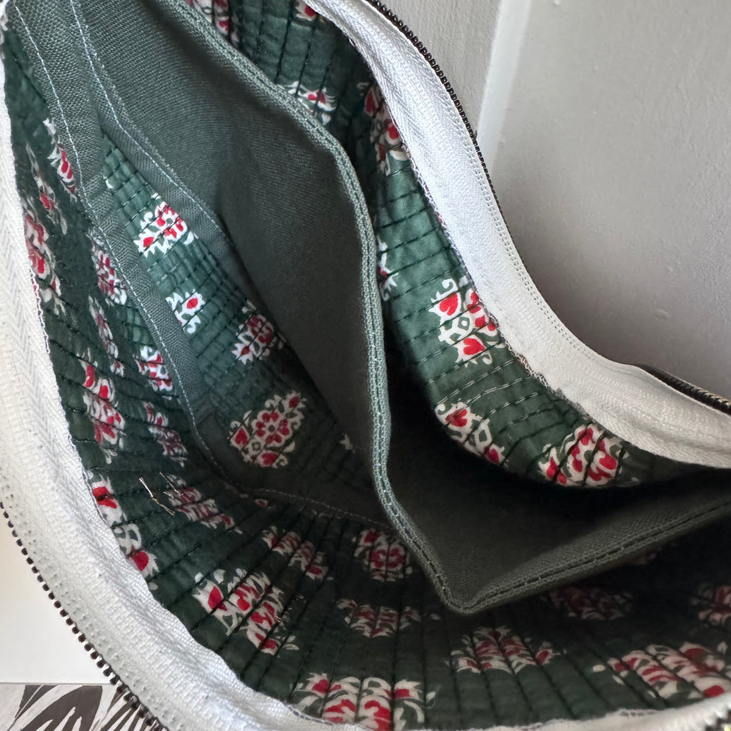 Sac demi-lune matelassé bleu/gris