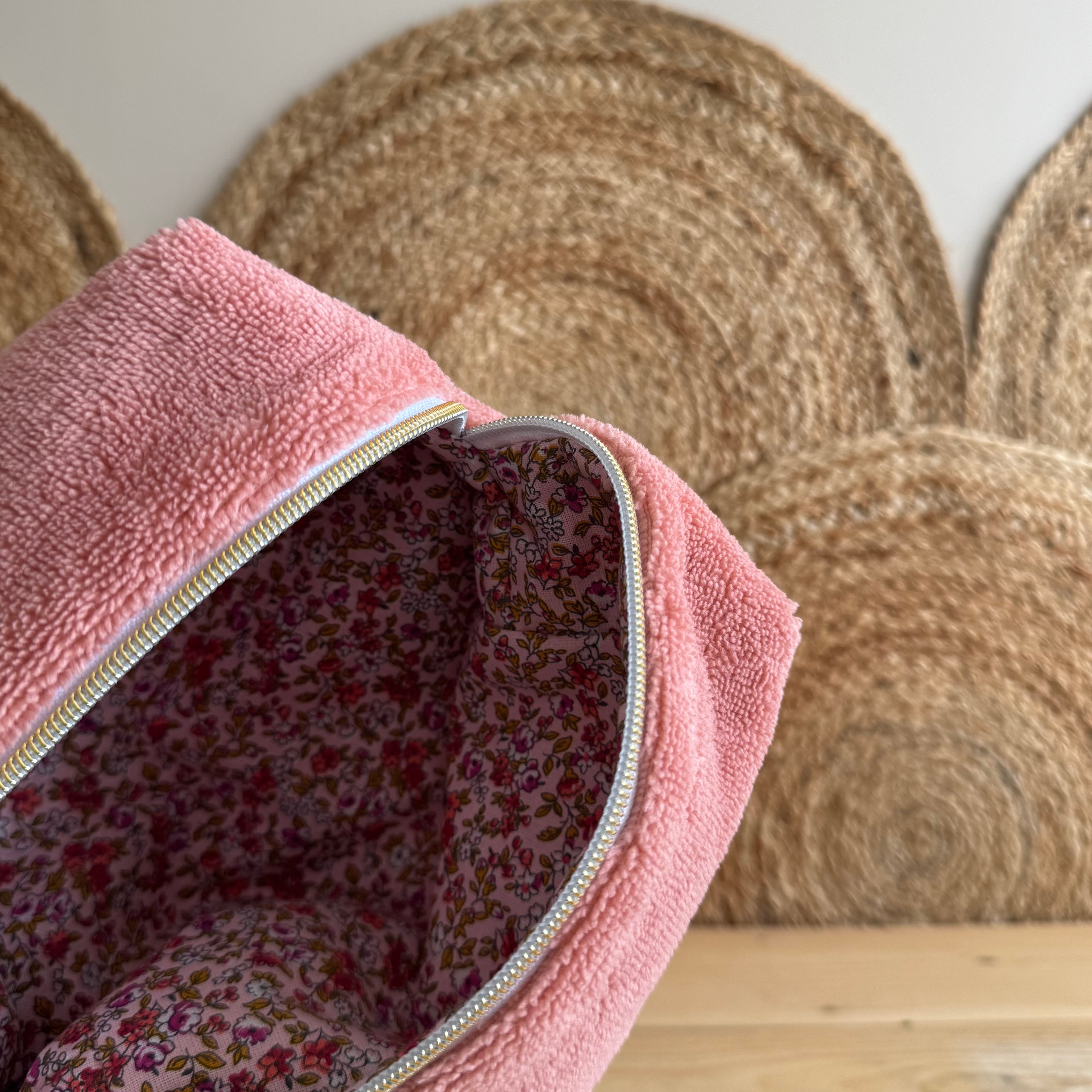 Trousse de toilette corail / fleurie