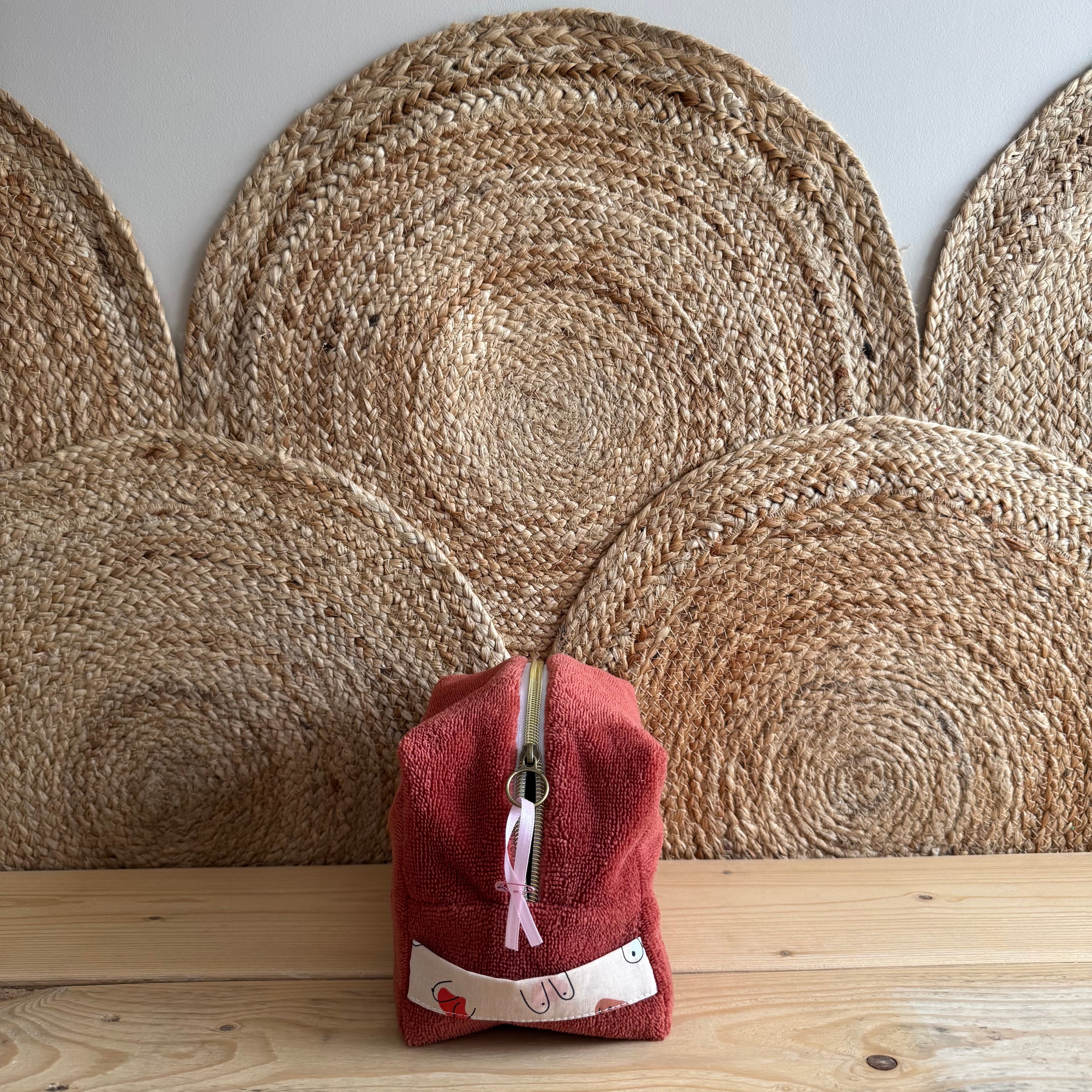 Trousse de toilette terracotta octobre rose