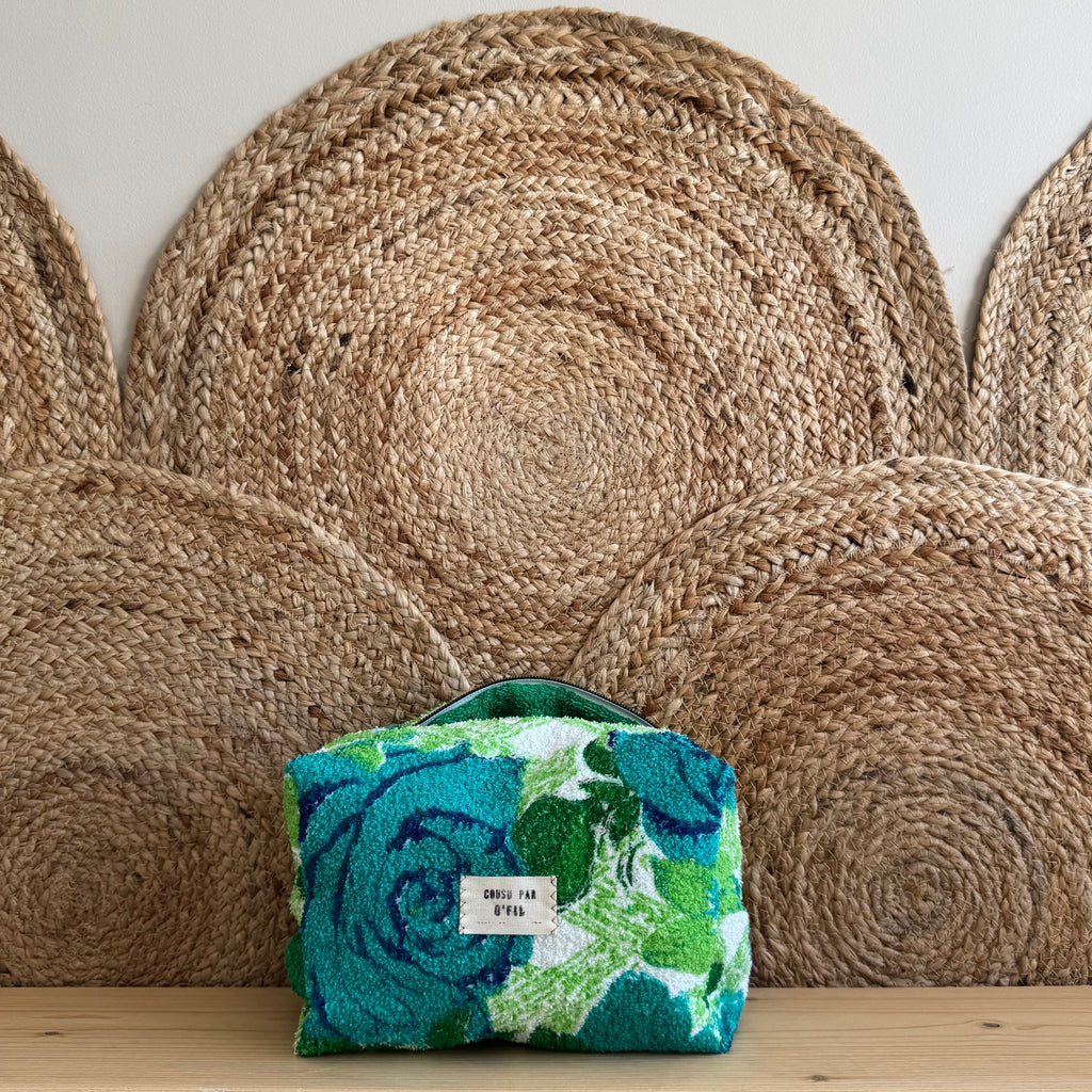 Trousse de toilette vintage fleurie / verte