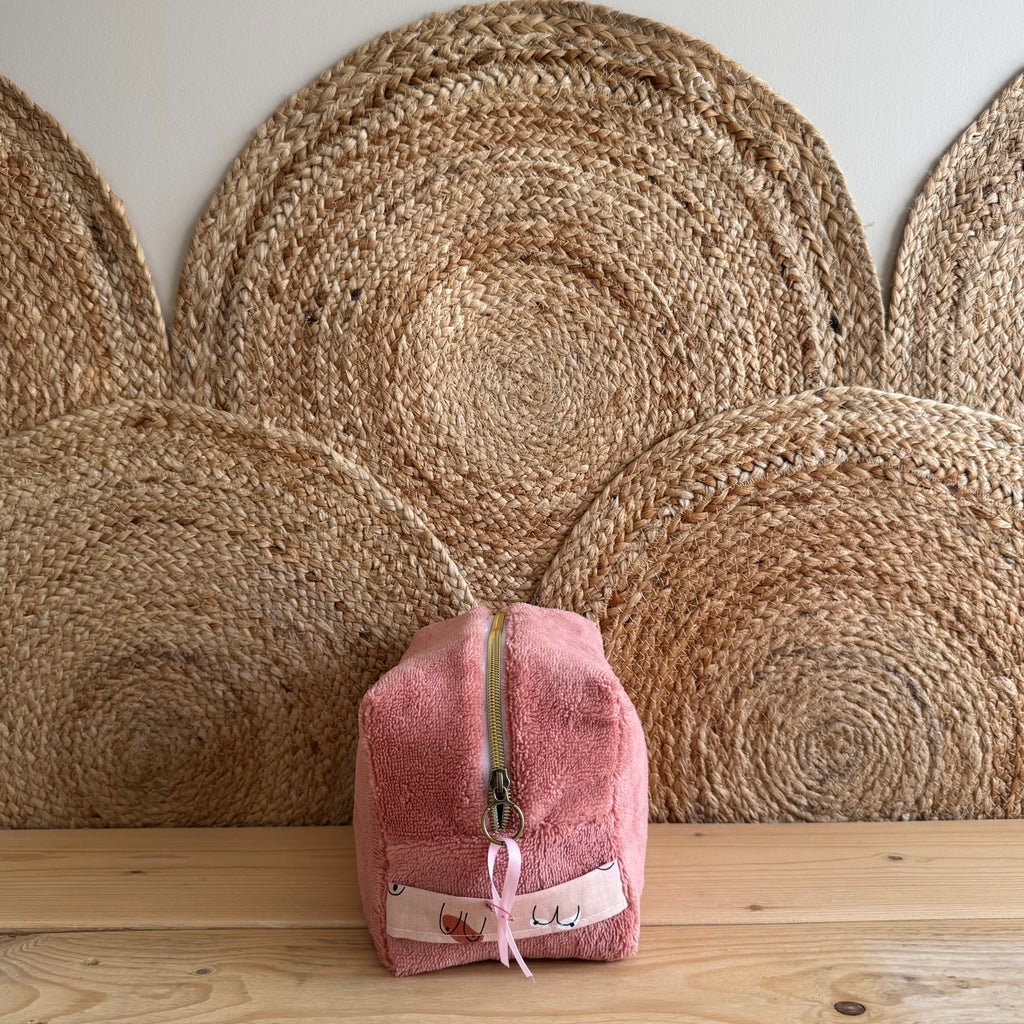 Trousse de toilette corail octobre rose